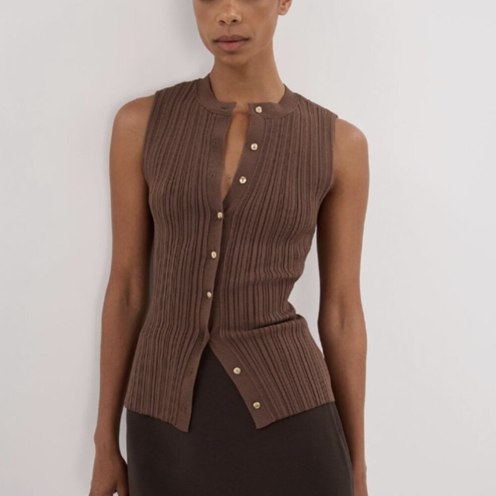 DISSH Brown Ribbed Sleeveless Button-Front Top